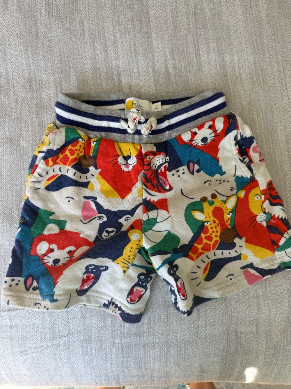Boden Striped Knit Waistband Shorts - Navy, White, Gray